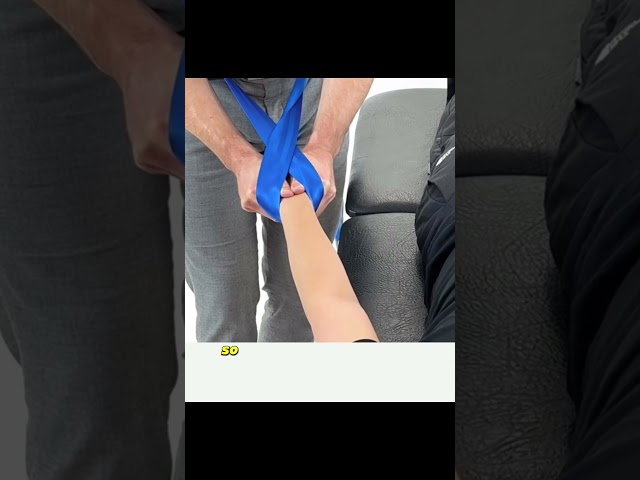 Wrist Mobilisation #manualtherapy #physiotherapist