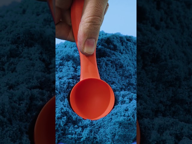 Satisfying Blue Sand Smush #KineticSand #Shorts