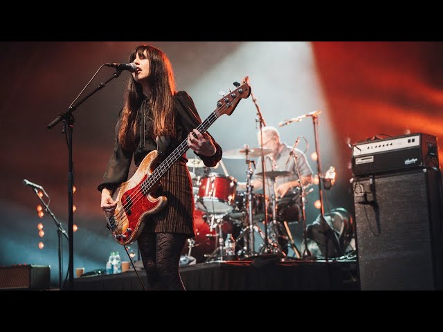 Bass Musician Magazine Interviews Paz Lenchantin