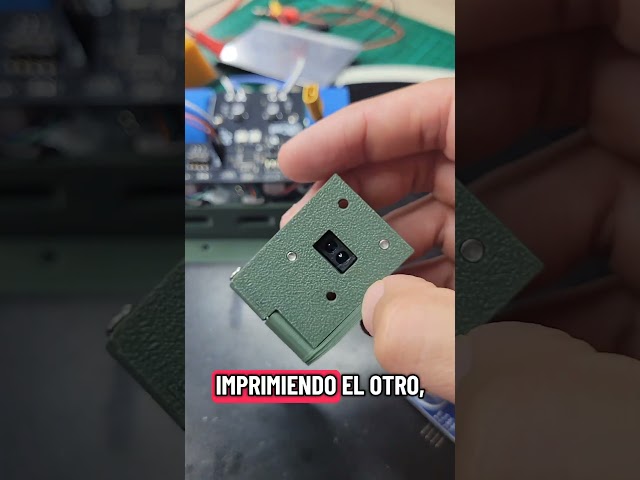 🍑 Minisumo V2: The Sensor Mess 🍑 Comparing SHARP and VL53L1X ToF sensors #3dprinting #stm32