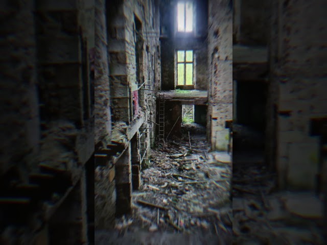 Creepy Castle 🏴󠁧󠁢󠁳󠁣󠁴󠁿. #fypシ #history #urbex #grave #horror #paranormal #horrortok #abandoned