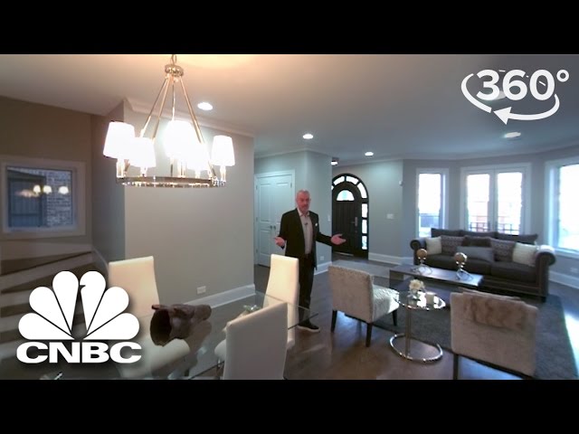 Roscoe Village 360˚ 'Open House' Tour with Sean Conlon | The Deed: Chicago | CNBC Prime