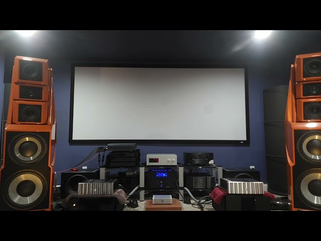 $120K Gryphon Mephisto monos vs. $35K Jeff Rowland 625 S2 pair.