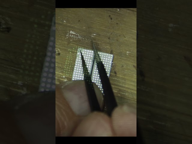 Why This GPU DDR7 Memory Failed: Sagging & Oxidized Pads