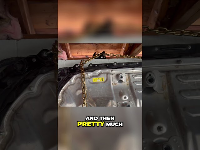 DIY Garage Battery Lift Pulley System for Heavy Lifting!