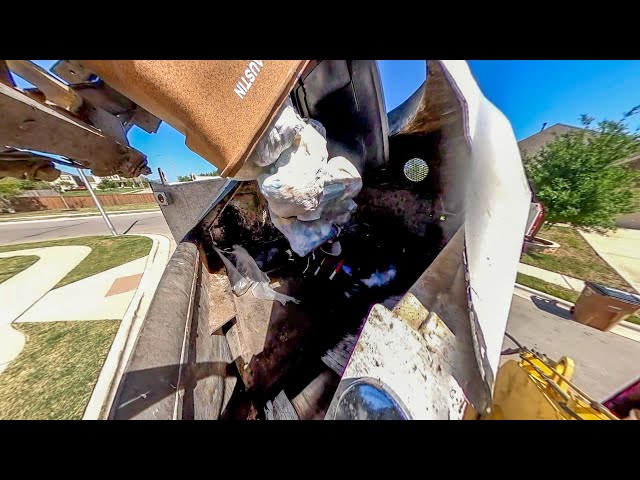 HOPPER - HEIL Durapack Python Garbage Truck in 360 Degrees