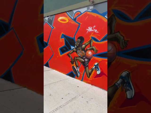 The Legend Ces pays homage to the Knicks
