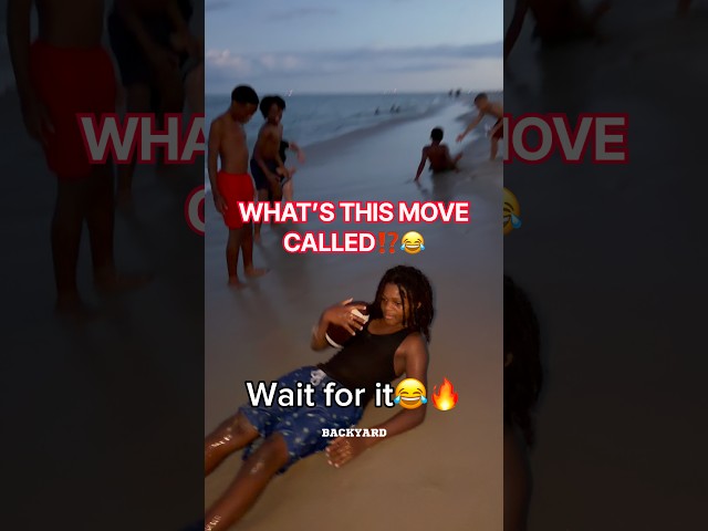 What’s this move called⁉️😂🎮 #hurdle #footballshorts #footballplayer #footballskills #memes #meme