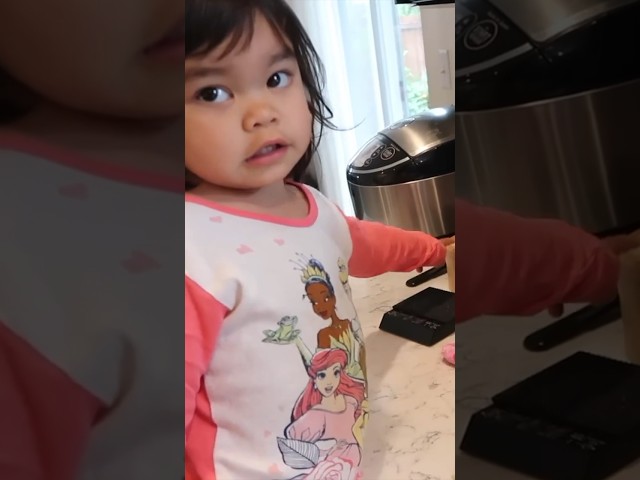Coffee delivery for Daddy… wait for Boss#2 🤭🤭