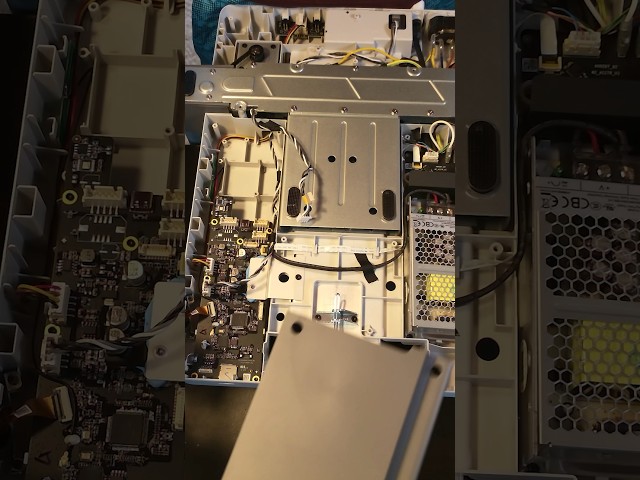 Install The NEW BambuLab A1 Heatbed in 60 Seconds