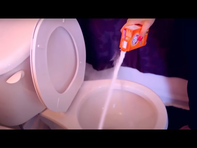 Daily Bathroom Cleaning Routine! (Clean My Space)