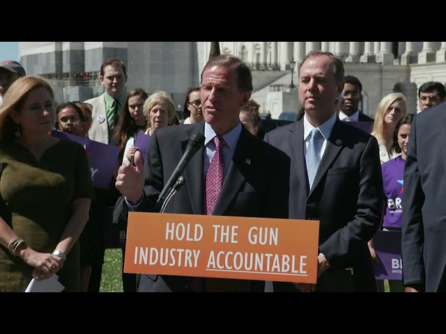 Senator Murphy Introduces Legislation to Give Gun Victims Their Day in Court​