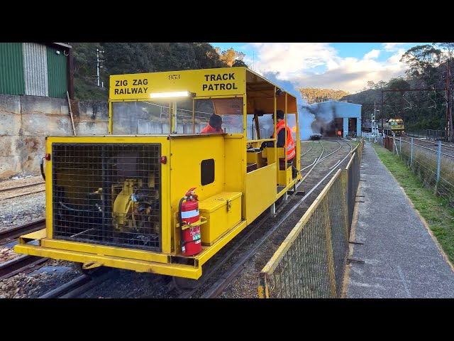 Zig Zag Railway Track Patrol Heads Out Then QUBE Goes By - QL004 CF4423 and CF4411