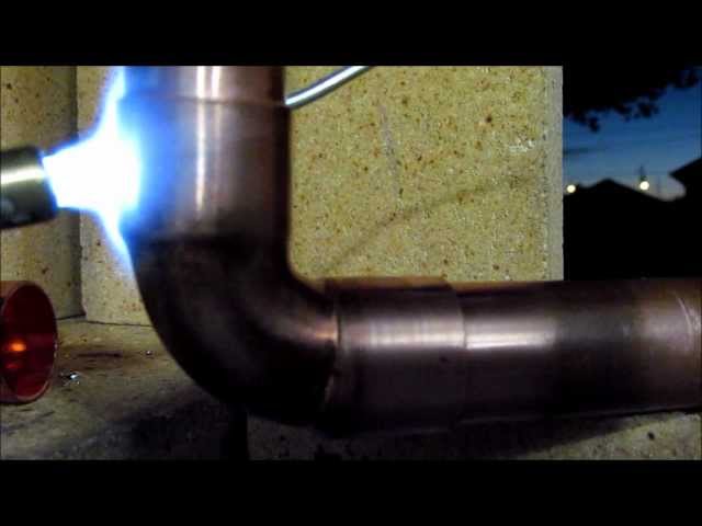 Plumbing How To,  Soldering Copper - Video HD