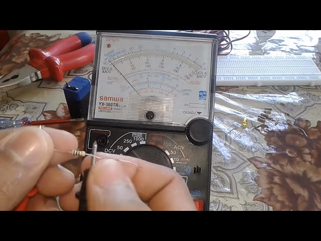 How to Measure Resistor Value Using Analog Multimeter | Resistor Measurement Practical
