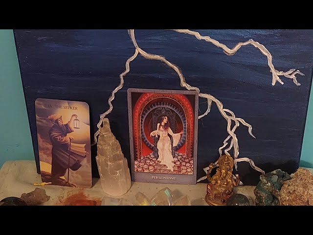 Mystic Sisters Live!  Weaving the future...