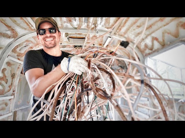 AIRSTREAM RENOVATION: Demolition Continued 😍🚐RV Living, Tiny House Live & Vintage Airstream Argosy