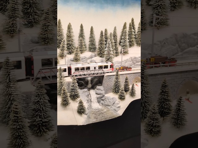 ❄️ Beautiful Snowy Model Railway ☃️