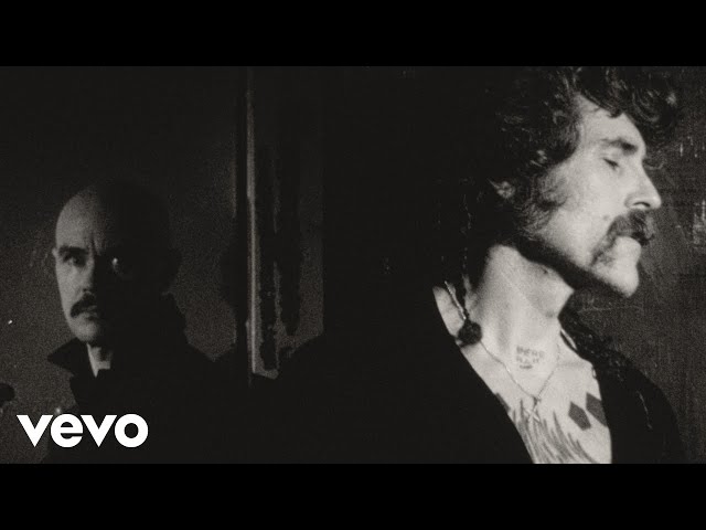 AFI - Nooneunderground (Official Video)