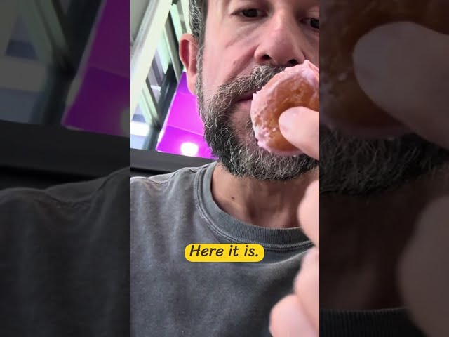 Trying Simpsons forbidden donut holes at Jack in the Box!  #thesimpsons