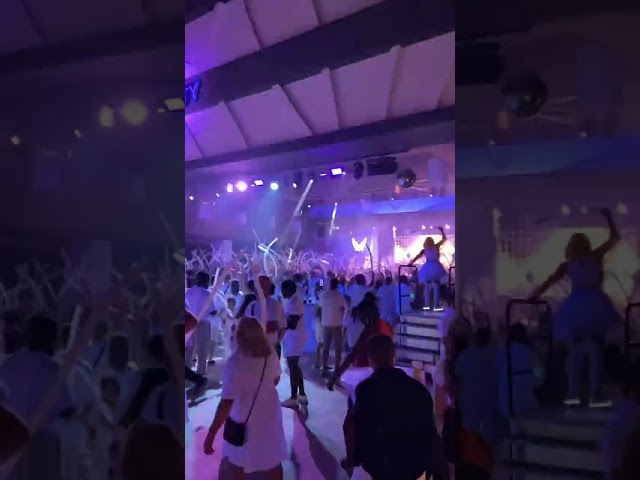Ain’t no Party like a RIU Party