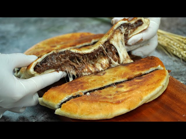 Unique with the recipe for fried banana bread with cheese, it's addicting to eat