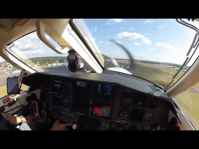 Pilatus PC-12 Flight With Cockpit Audio (AWO-RNT)