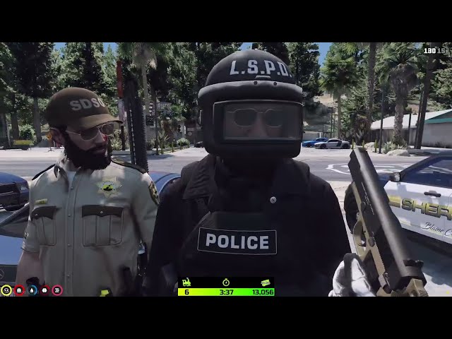 Tommy T and MDM Do a Bank | Fun with the Police | Police Chase | GTA 5 RP NOPIXEL |