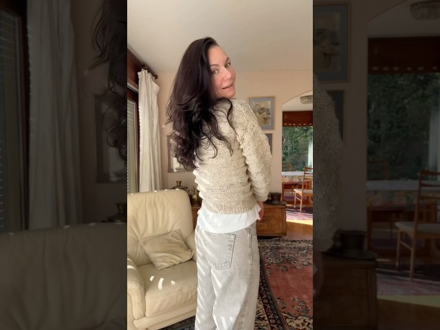 The Artist’s Sweater - Behind the scenes and wet-blocking magic🙂 The tutorial is on my channel.