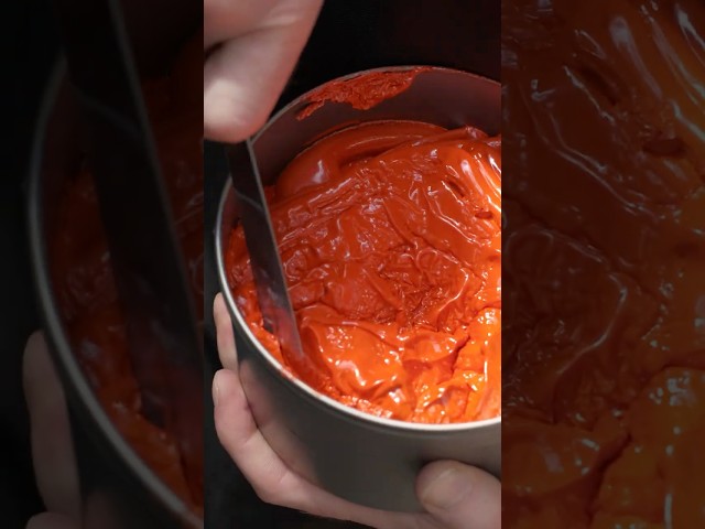 Colour Mixing ASMR | Pantone 1495 | Satisfying Letterpress Printing at Robert Smail’s