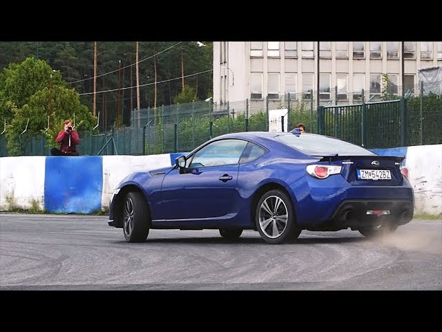VisioRacer Drifting His BRZ On A Track