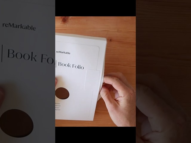 reMarkable Paper Pro Move Premium Folio Unboxing