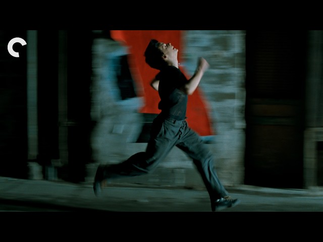 Denis Lavant on Running, Dancing, & Parachuting in Leos Carax’s MAUVAIS SANG (Excerpt)