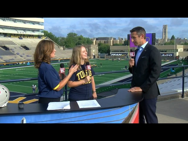 What's the Rockets new AD looking forward to for his 1st home game? | Good Day on the Road