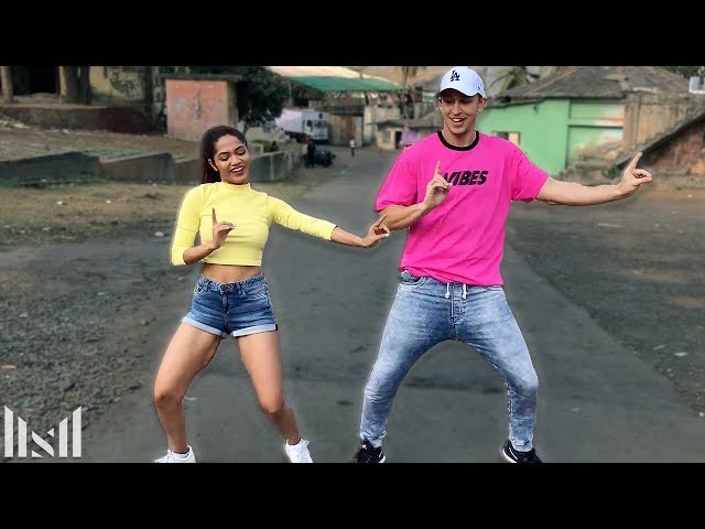 MY FIRST BOLLYWOOD DANCE IN INDIA!