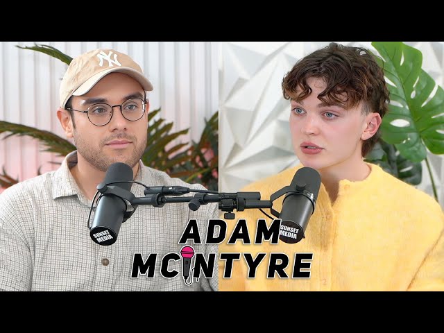 Oscar Gracey talks Trisha Paytas, Stan Culture, Taylor Swift, His Career and MORE!