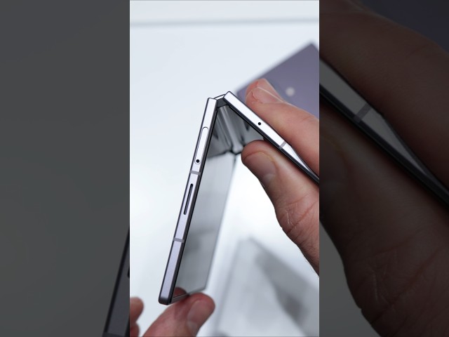 Galaxy Z Fold 8 Has No Flex. Literally. #GalaxyZFold8