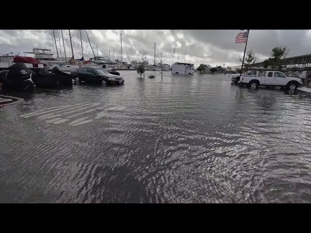 Crazy high king tide flooding along SF Bay Marina