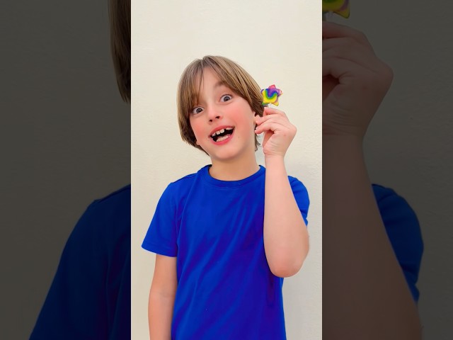 Brother pranks sister 👧🏼🤣 #funny y