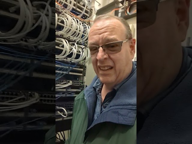 Network admin live - Push me pull you network rack #networkadminlife #networking