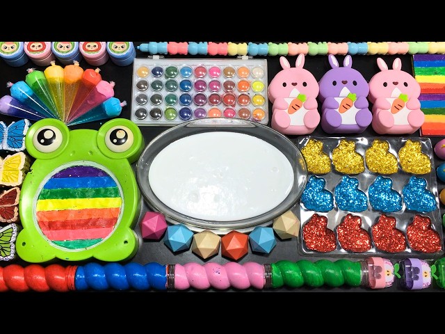 RELAXING WITH CLAY PIPING BAGS VS GLITTER VS MAKEUP ! Mixing Random Things Into Slime !!!