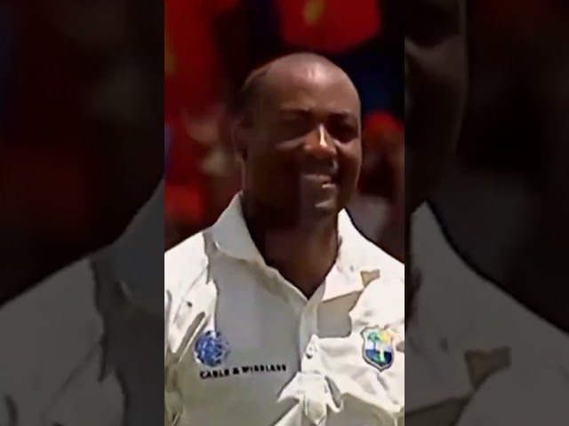 4️⃣0️⃣0️⃣ Brian Lara Take A Bow!