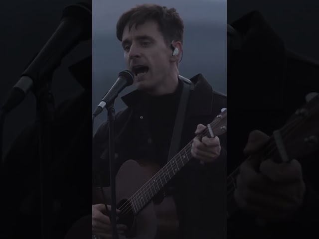 Crash Landing - Live in Scotland 🏴󠁧󠁢󠁳󠁣󠁴󠁿 🎶