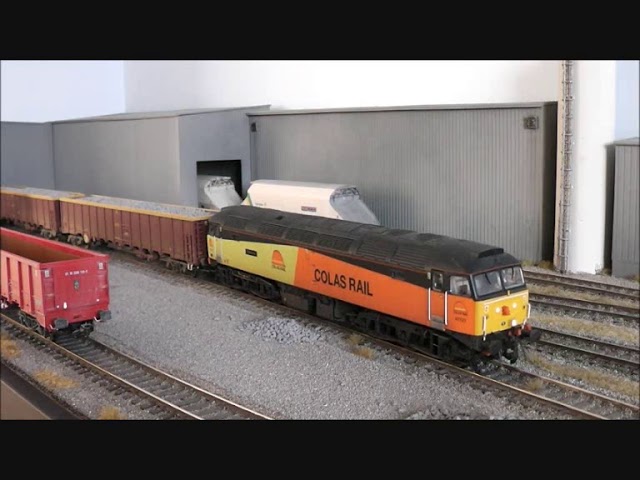 'Ashtown Aggregates' - a small 00 gauge modern image shunting layout