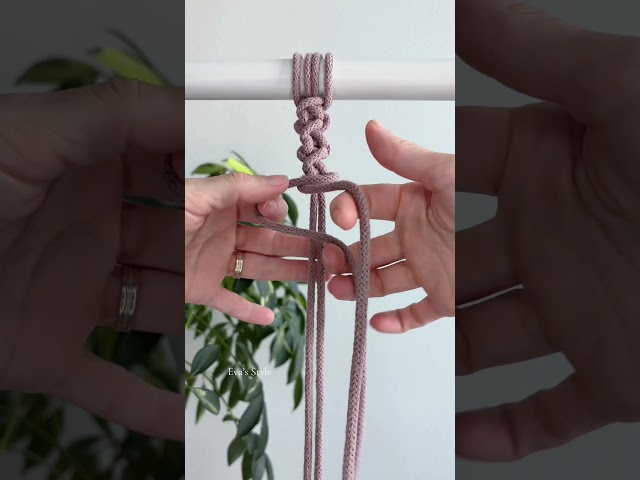 ⭐️💕 #macrameinspiration #macrame #macramelove #macrametutorial #macramepattern #macrameknots