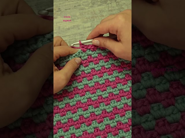 Easy Crochet Pattern For Beginners | 1 row repeat | Crochet Blanket #crochettutorial #easycrochet