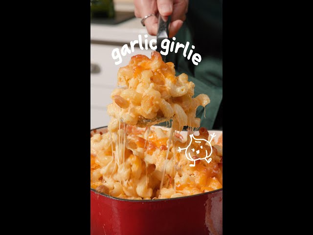50 Garlic Clove Mac & Cheese