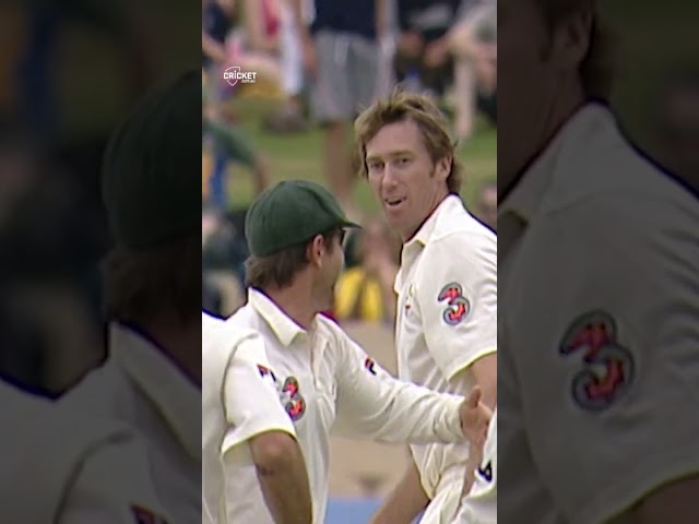 McGrath's 'perfect' ball to Kiwi Fleming