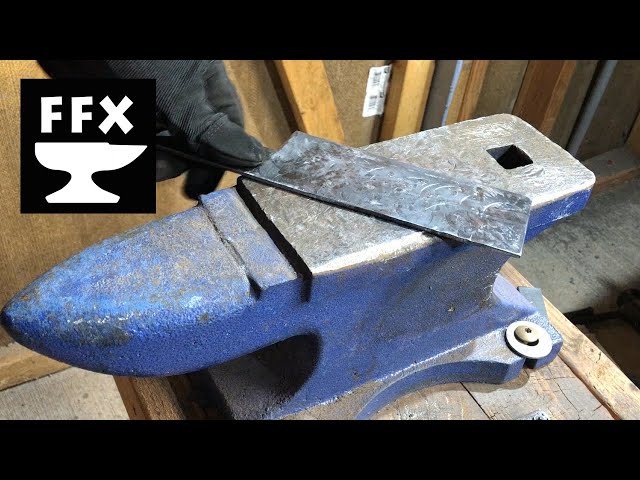Impovised knife for the Apocalypse (from lawnmower blade scrap)