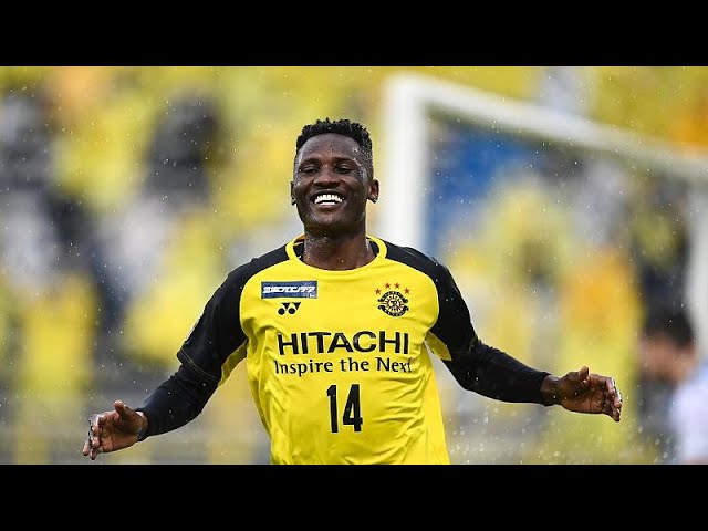 Olunga, Rising star in the Land of the Rising Sun